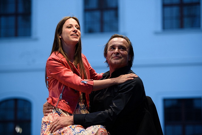 Veronika Khek Kubařová a Jozef Vajda (Othello)