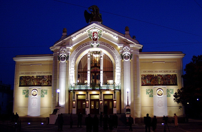 Historická budova Městského divadla