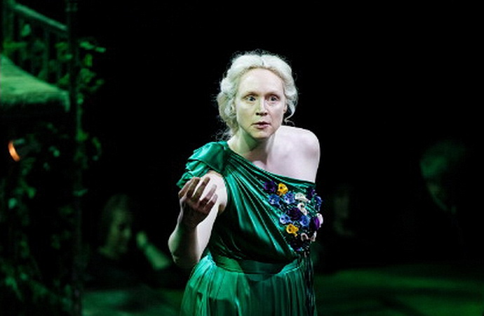 Gwendoline Christie (Sen čarovné)