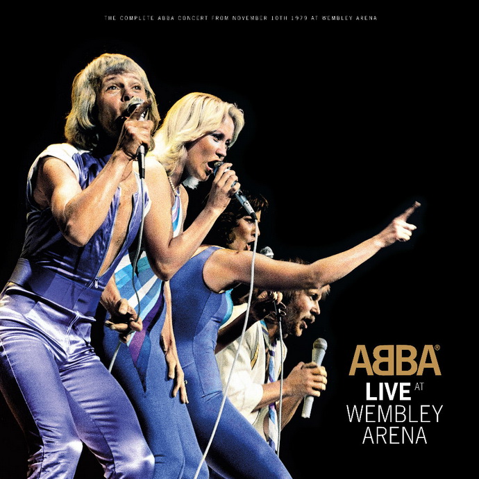 Přebal CD Live At Wembley Arena